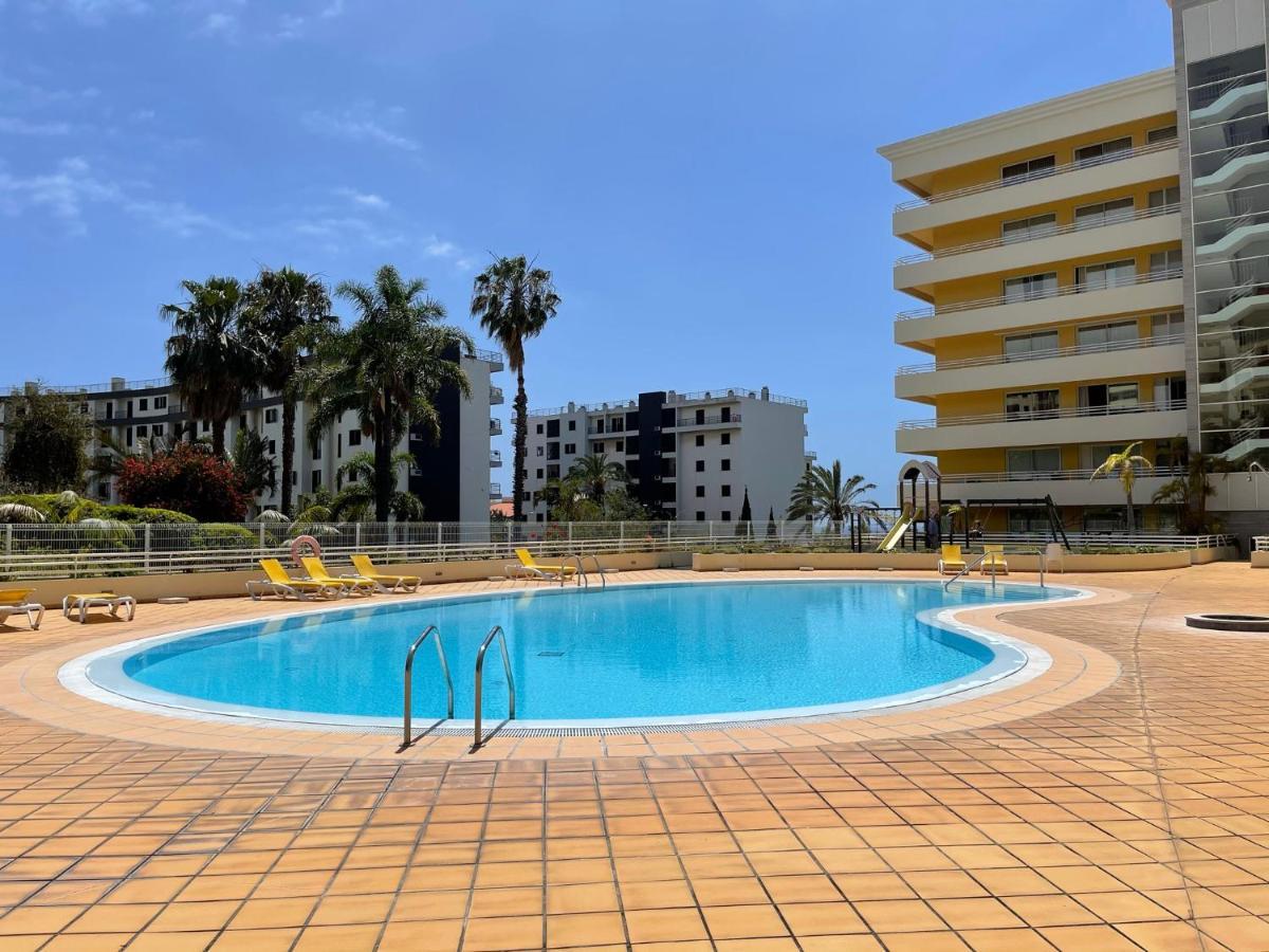 Ajuda Paradise Apartment With Pool And Private Parking Funchal  Exterior photo